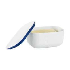 Royal Copenhagen Hvid Riflet Smørboks -Royal Copenhagen 3990 1504b197 c2a2 46d0 8ab3 91c53ff65fc2