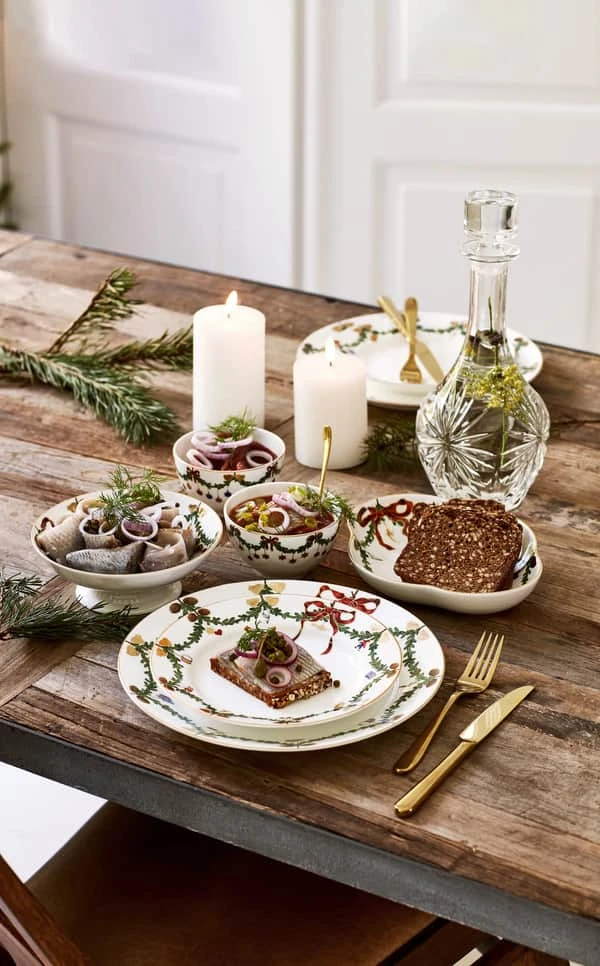 Royal Copenhagen Stjerne Riflet Jul Serveringsskål 6 Royal Copenhagen Stjerne Riflet Jul Serveringsskål - Billede 4