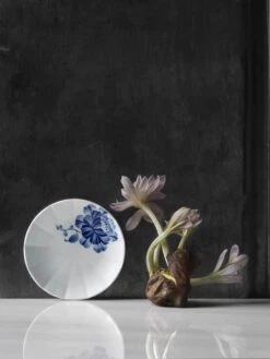 Royal Copenhagen Blomst Tallerken - Kamelia -Royal Copenhagen 3990 6968d68a c7f0 408b a9f0 3fd1cb5a12ee